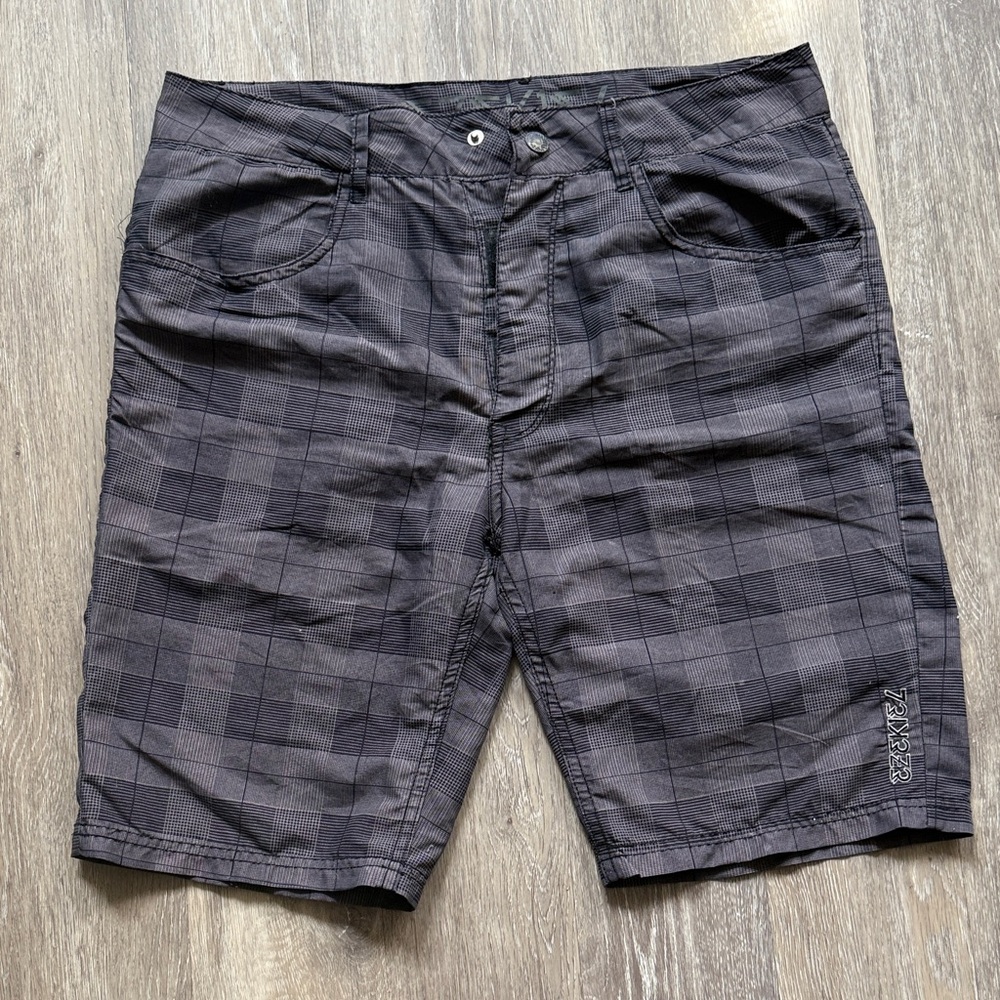 Ezekiel Men's Dark Gray Checkered hybrid swim Shorts